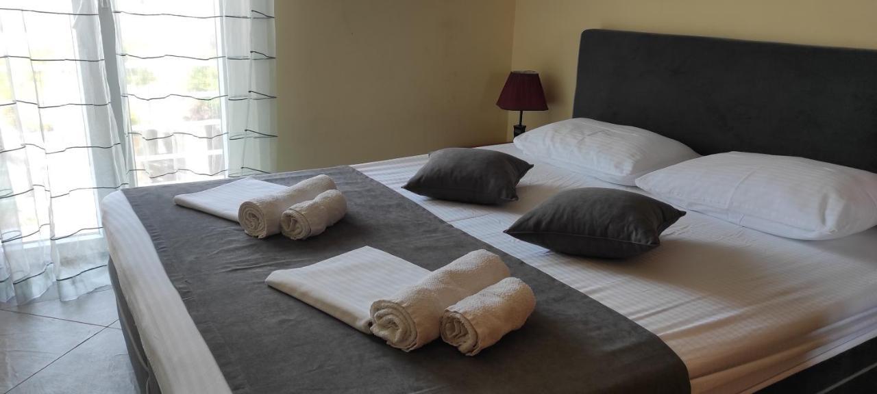 Apartments Teodo Dış mekan fotoğraf